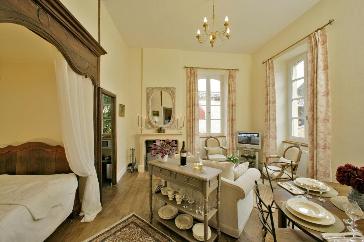 Le Prieure Du Chateau De Biron 比昂 外观 照片
