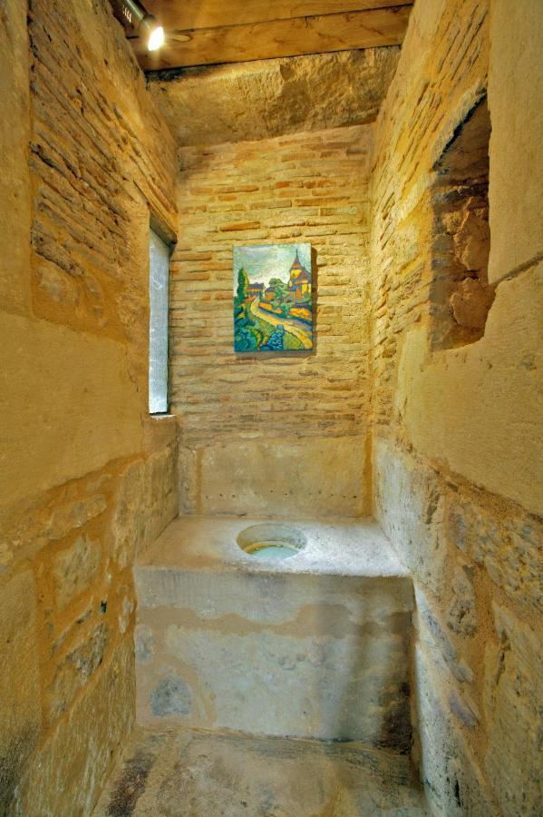 Le Prieure Du Chateau De Biron 比昂 外观 照片